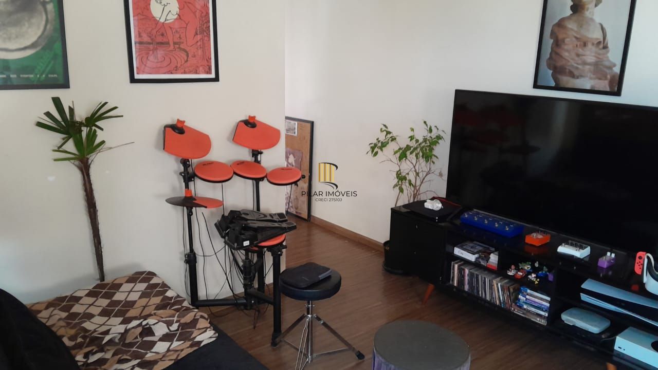 Ótimo apartamento 1 quarto,andar alto com sacada, na Fernando machado