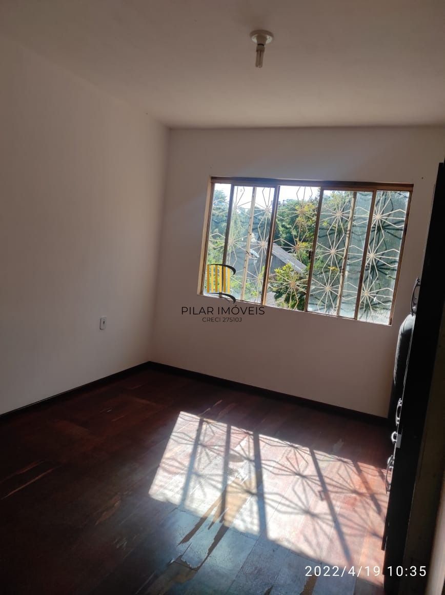 Casa para Venda - 300m², 3 dormitórios, 2 vagas - Nonoai