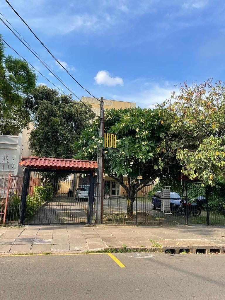 1 Dormitório,Bairro Menino Deus,na Barbedo,Reformado
