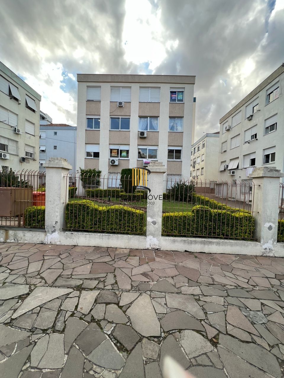 Apartamento 2 dormitórios no bairro Passo da Areia