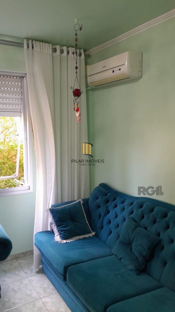 Apartamento todo reformado e mobiliado na Rua Taquary, com box rotativo