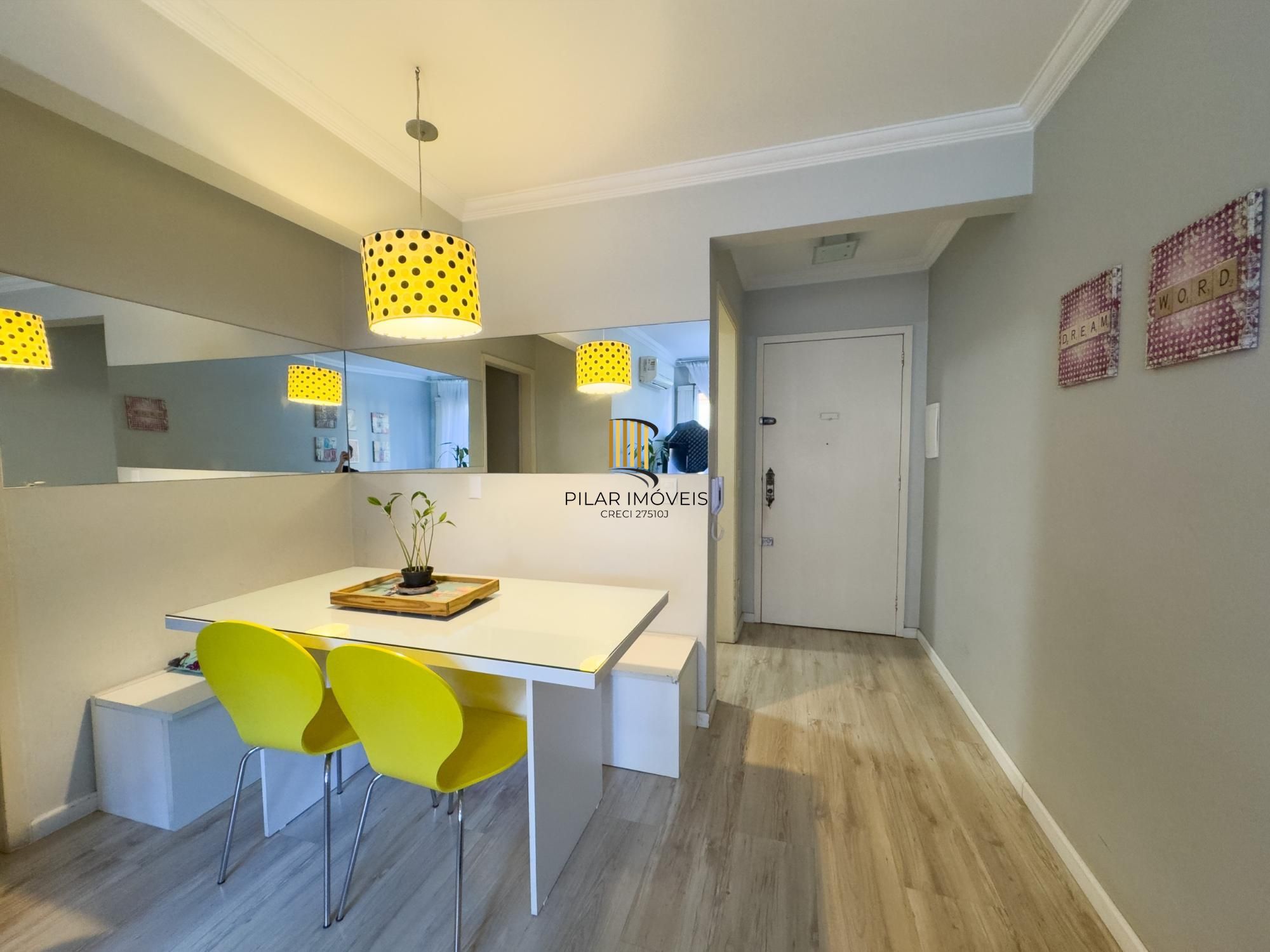 Apartamento 2 dormitórios no bairro Cidade Baixa