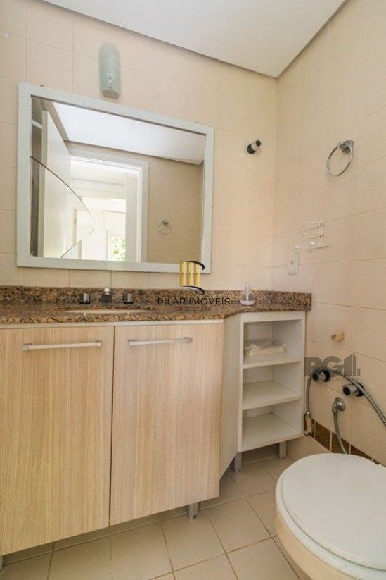 Apartamento 2 Dormitórios,Suíte,Elevador e Garagem no  Bairro Santana