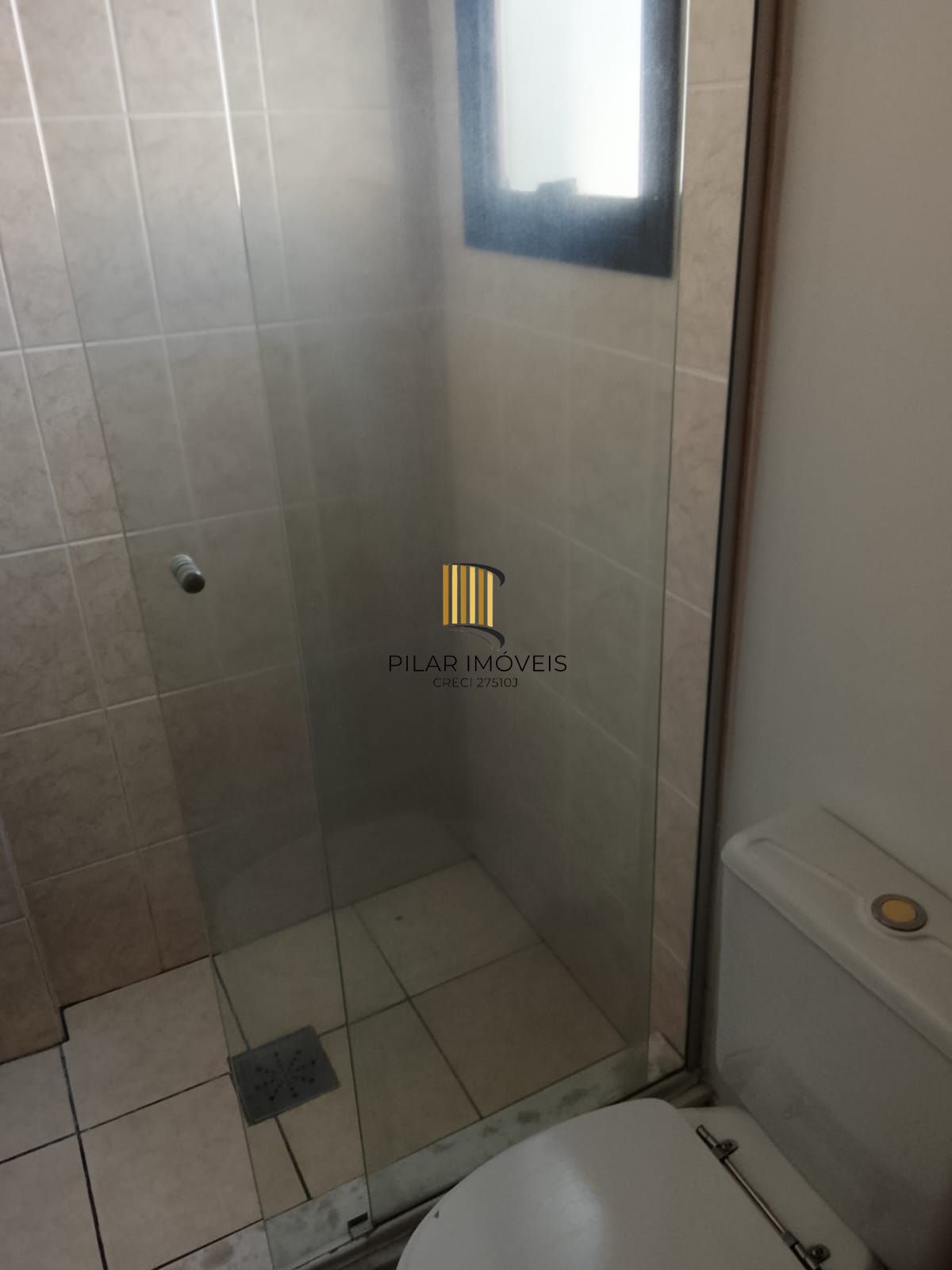 Excelente Apartamento 3D, transformado em 2D, closet mobiliado c/ vaga - Cidade Baixa - Preço Atrativo
