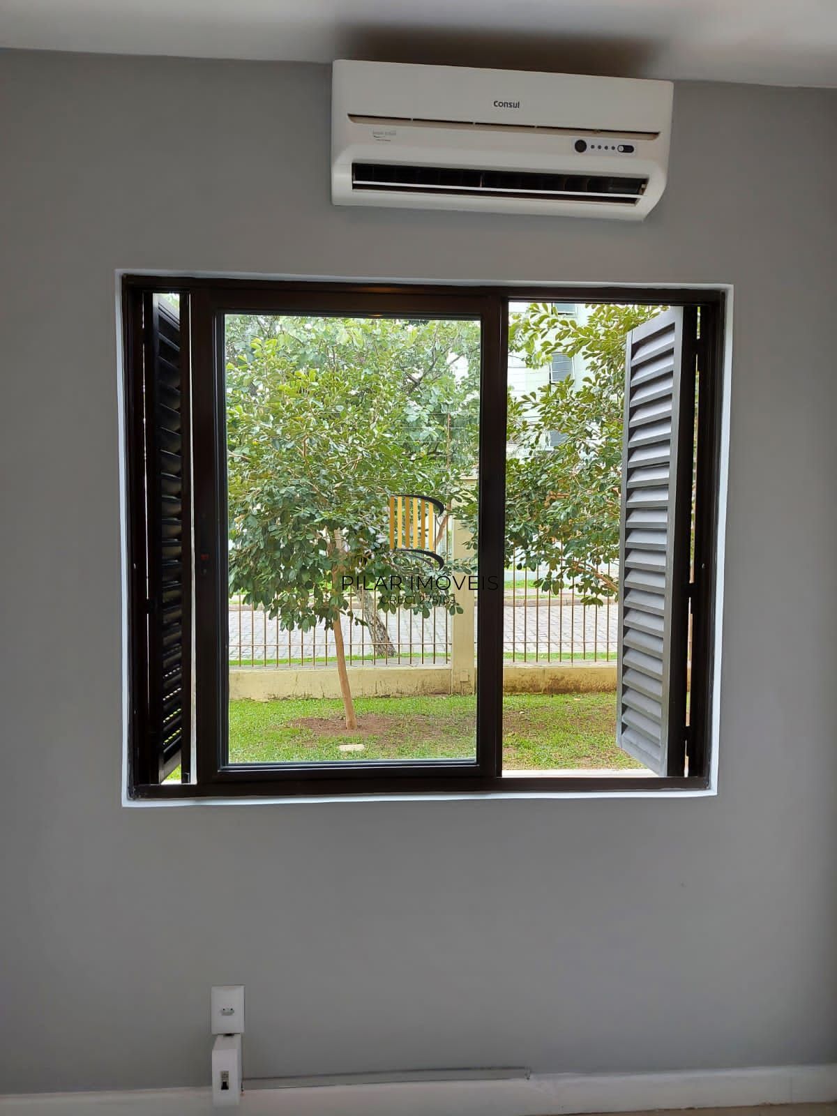 Apto 2D, com vaga, recém reformado, lindo, ocupado, Melhor preço do Sarandi, Porto Alegre!