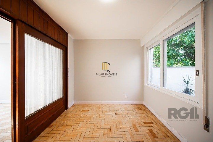 Compre belo apartamento com 141.03 m² privativos,reformado,frente,na  Bordini