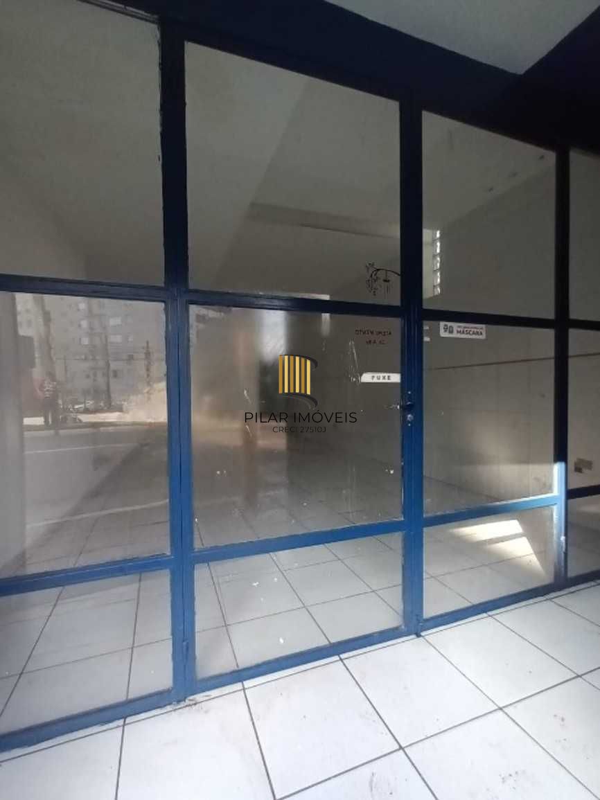 LOJA DE FRENTE BAIRRO INDEPENDÊNCIA / MOINHOS DE VENTO