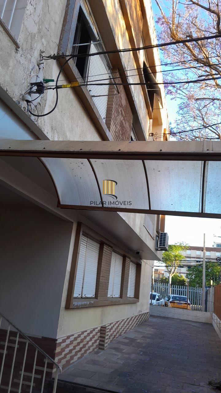 Amplo apartamento de frente de 2 quartos,com sacada,churrasqueira na cozinha