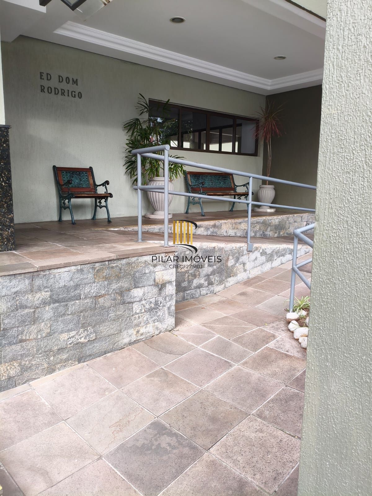 Oportunidade 2D, 2 Banheiros - Cidade Baixa - Porto Alegre - Preço Atrativo