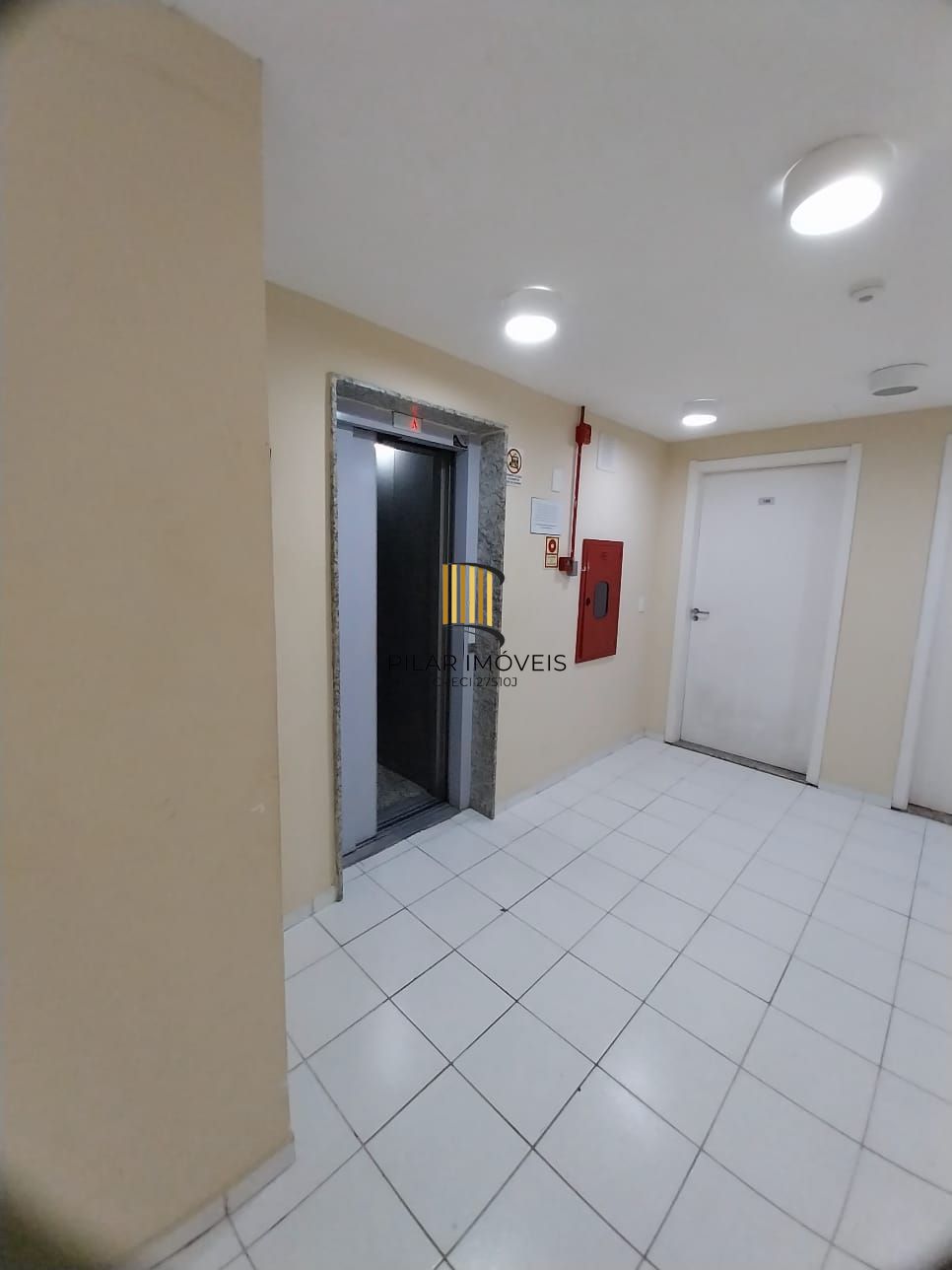 **Oportunidade: 2 Quartos 1 Banheiro 1 Vaga - Ipanema - Preço Atrativo**