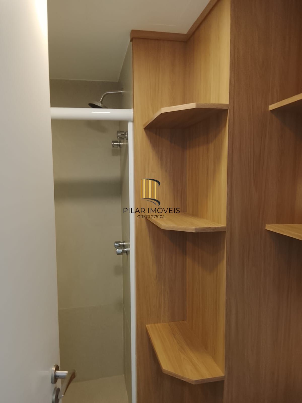 STUDIO ANDAR ALTO C BAIXA EM FRENTE A REDENÇÃO Porto Alegre