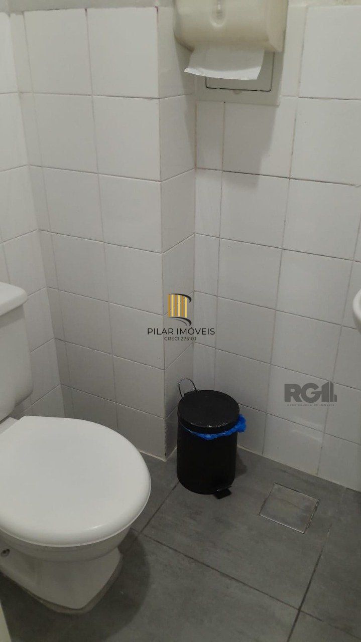 Ampla sala térrea com 200,98m2,na Lima e Silva
