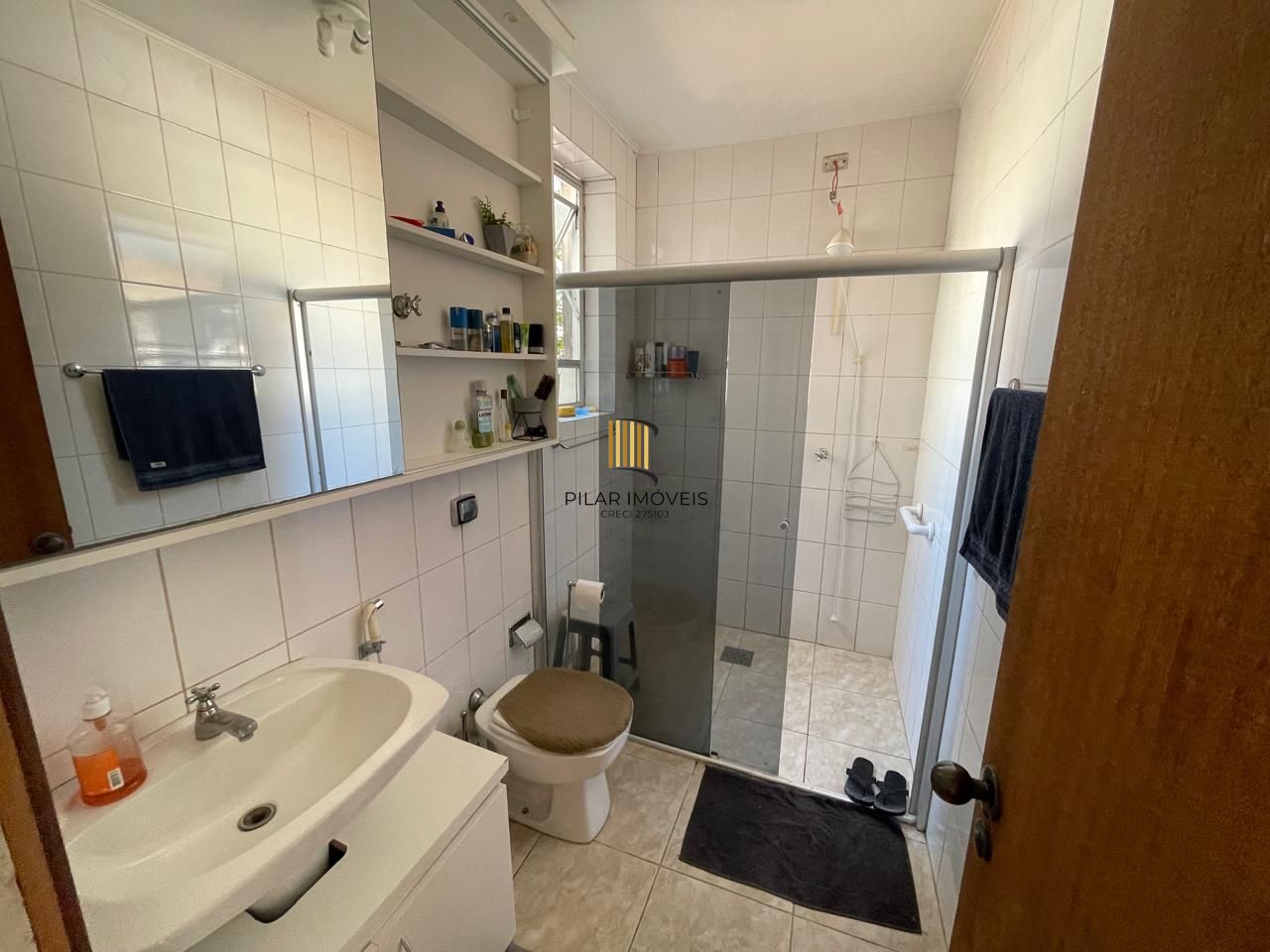 Apartamento 3 dormitórios no bairro Azenha