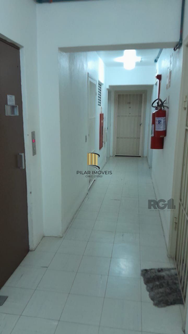 Apartamento de frente,1 quarto,na Demétrio Ribeiro,com elevador