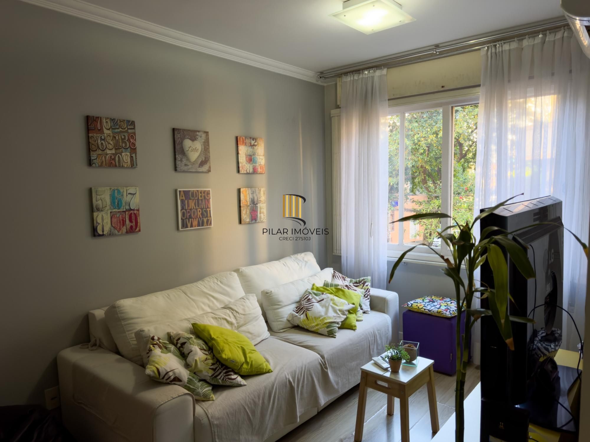 Apartamento 2 dormitórios no bairro Cidade Baixa