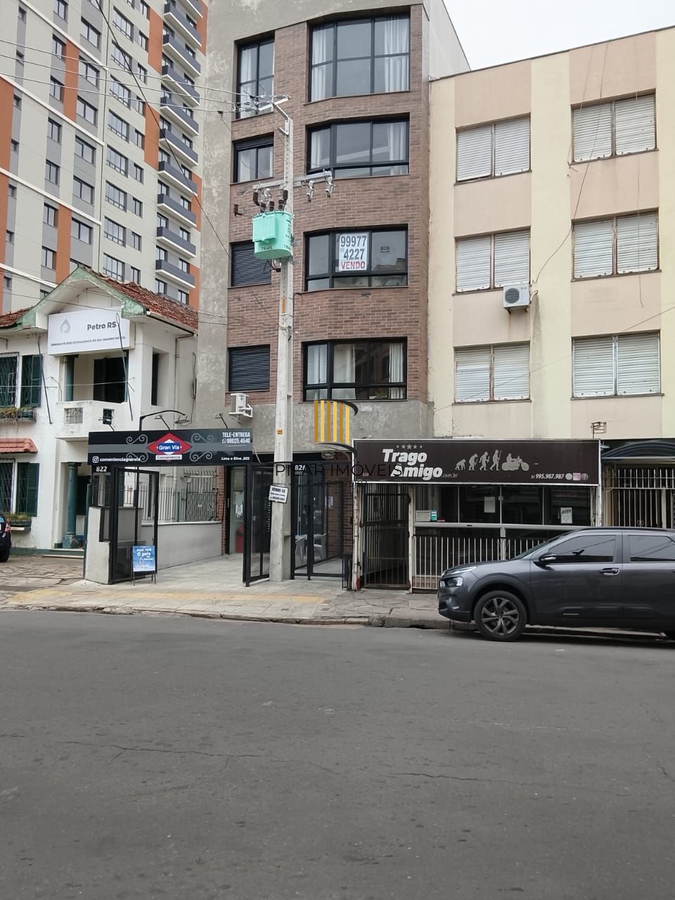 DUPLEX 1D NA CIDADE BAIXA MEZANINO COM CLOSET - Pilar Imóveis