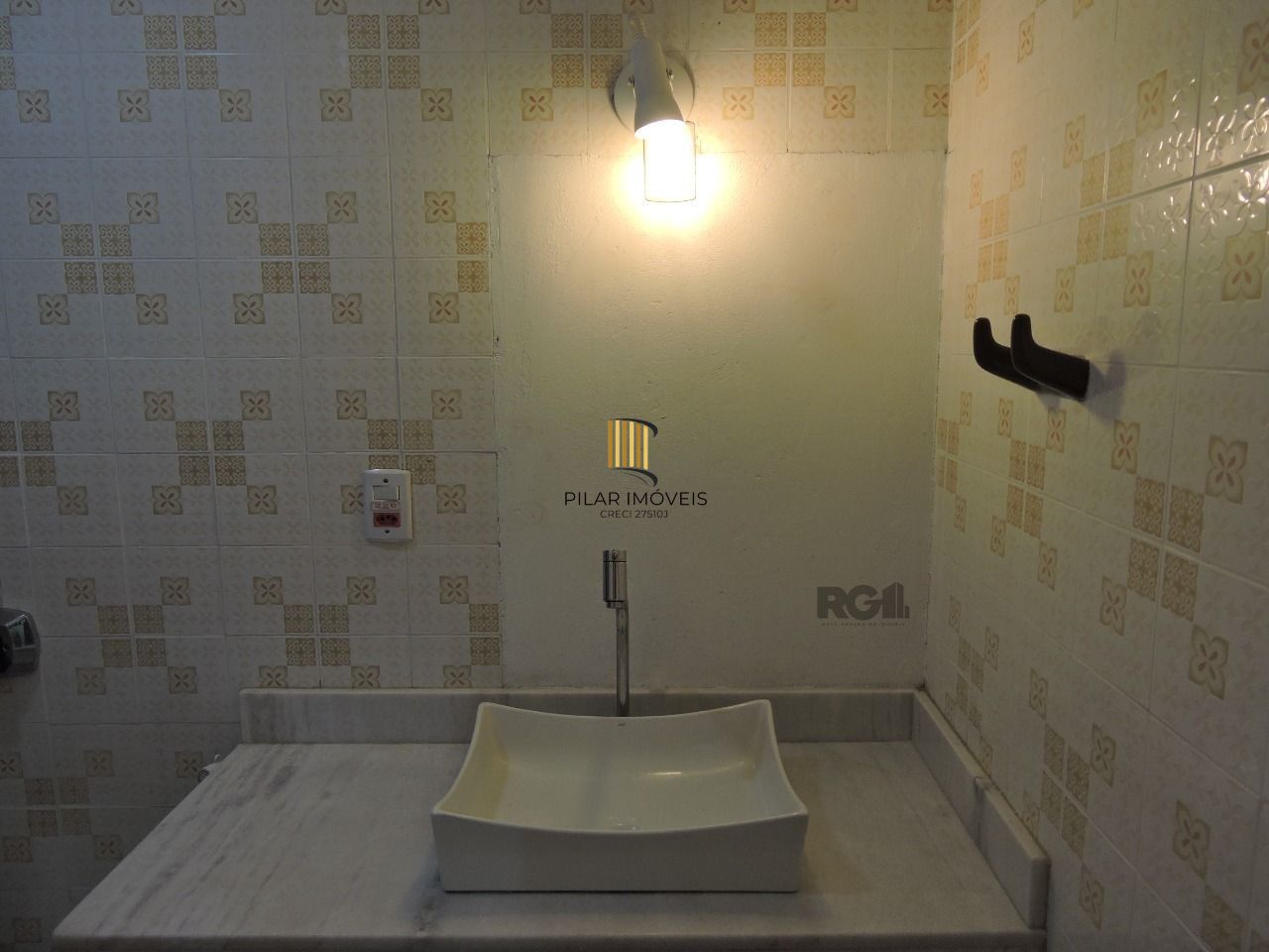 Apartamento para Venda - 58.6m², 2 dormitórios, Bairro Bom Fim