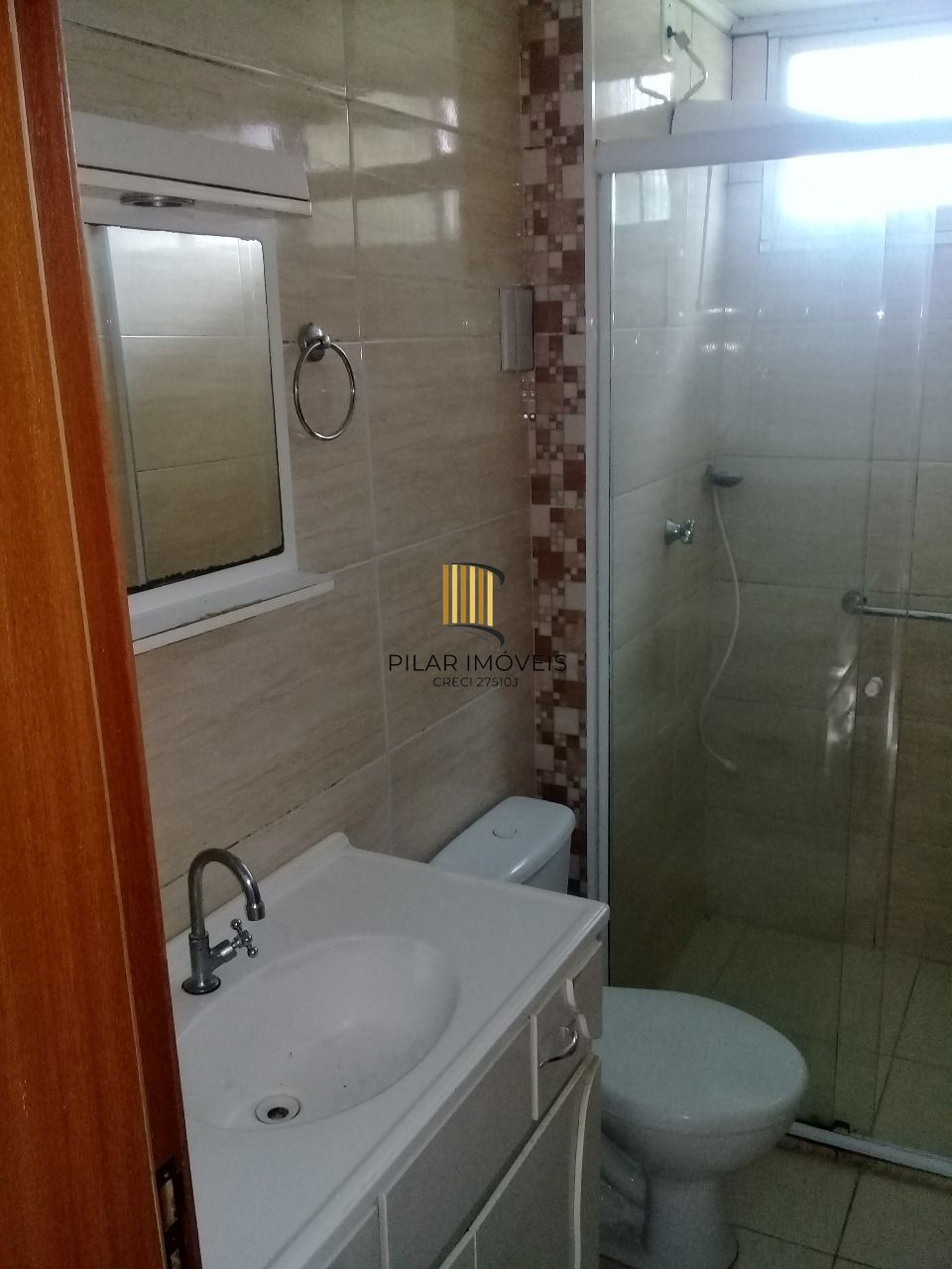 Apartamento 2 dormitórios no bairro Camaquã