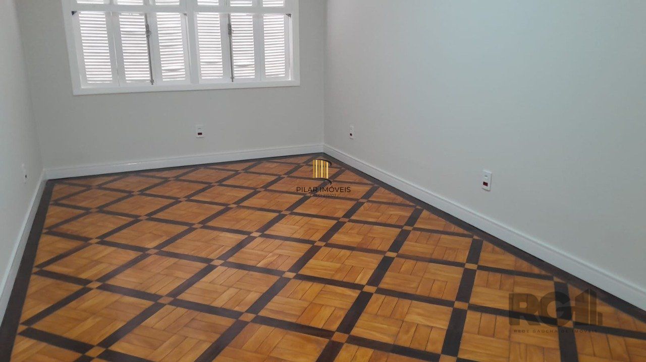 Apartamento 2 dormitórios no bairro Azenha