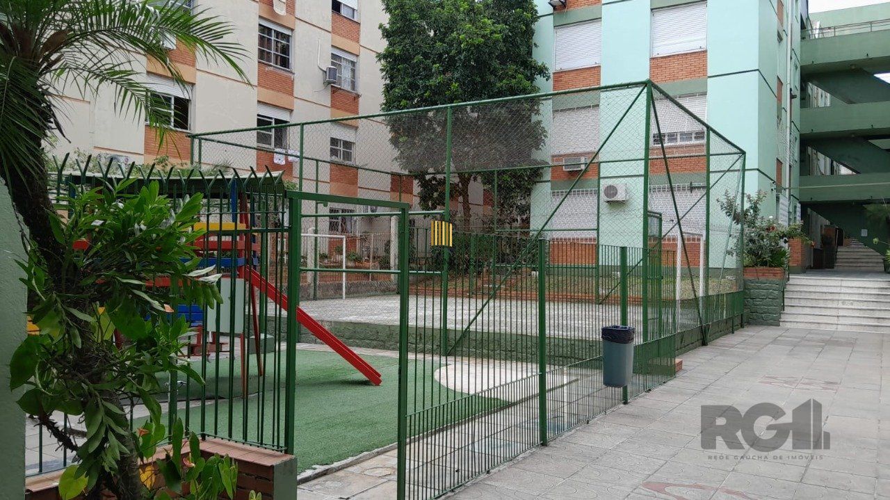 Apartamento 2 quartos,com box rotativo,na rua Taquary,Cristal