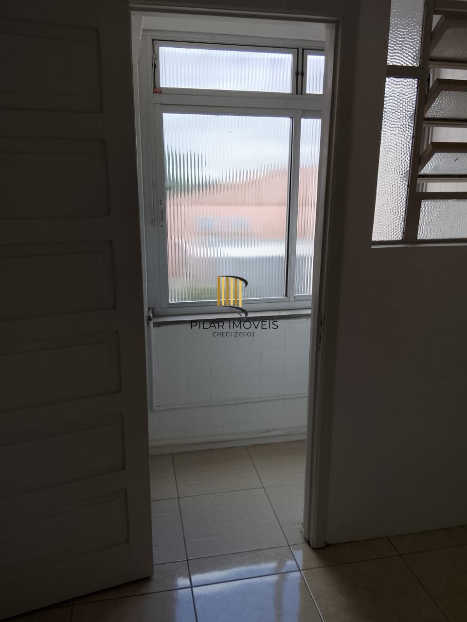 Excelente apto 2 dormitório recém reformado, vaga coberta e fechada - Vila Ipiranga