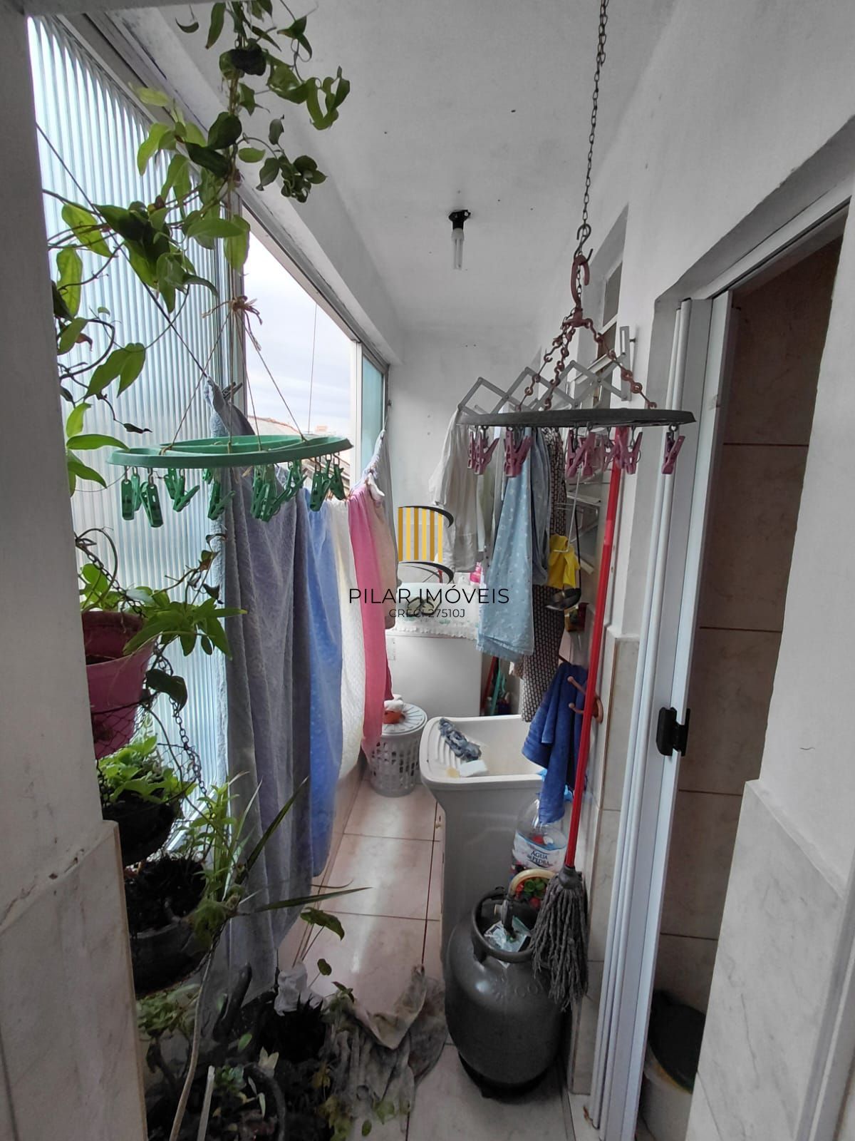 Apartamento 2 dormitórios no bairro Azenha