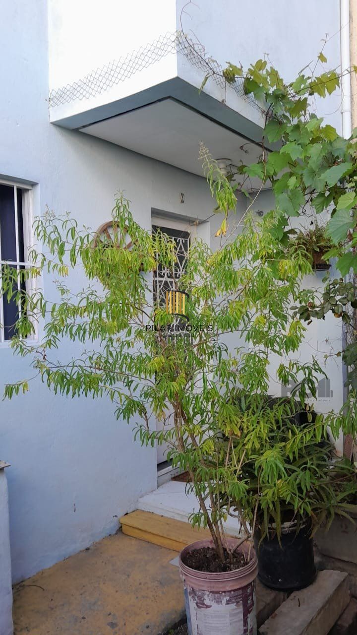 Compre propriedade para fins residenciais e comerciais localizada na rua Joaquim Nabuco