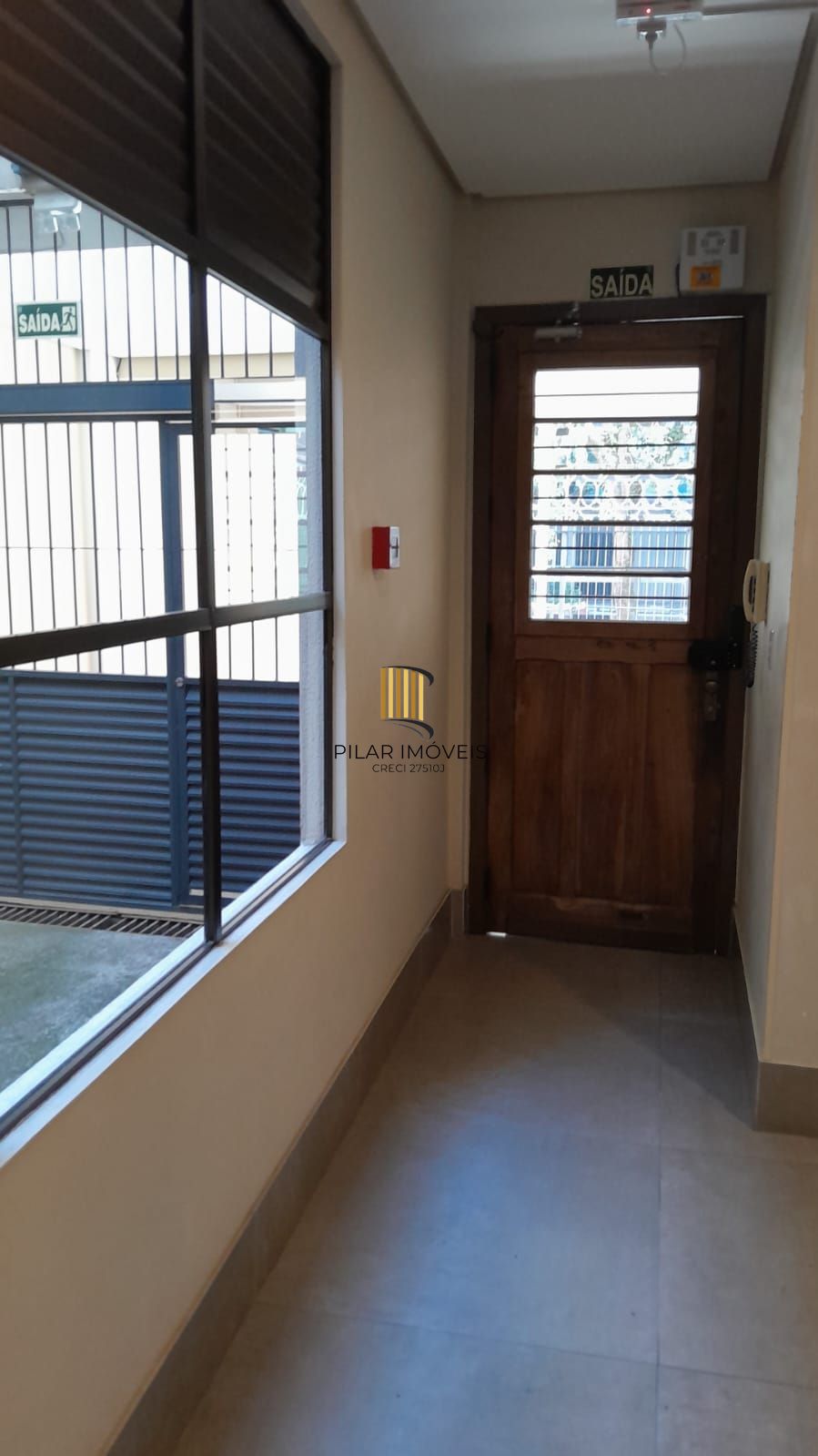 1 dormitório,suiíte,com sacada churrasqueira na Cidade Baixa