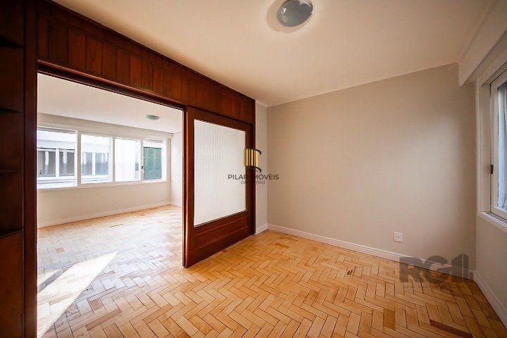 Compre belo apartamento com 141.03 m² privativos,reformado,frente,na  Bordini
