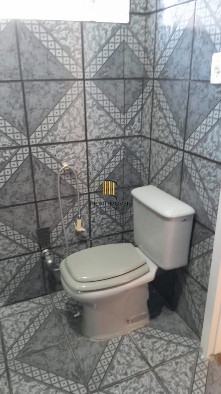 Amplo apartamento de frente de 2 quartos,com sacada,churrasqueira na cozinha