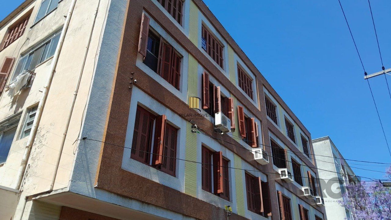 Apartamento 2 dormitórios no bairro Azenha