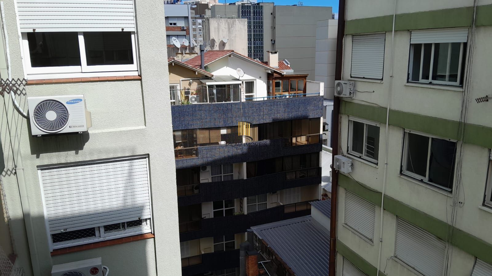 Apartamento 2 dormitórios,andar alto,Cidade Baixa,próximo a Redenção e  Centro