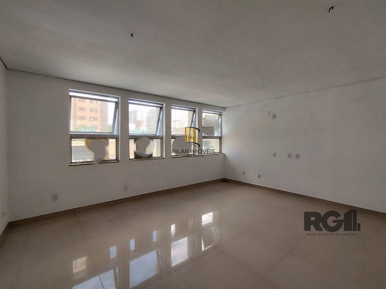 Ótima sala reformada 35,80 área privativa,na Bordini