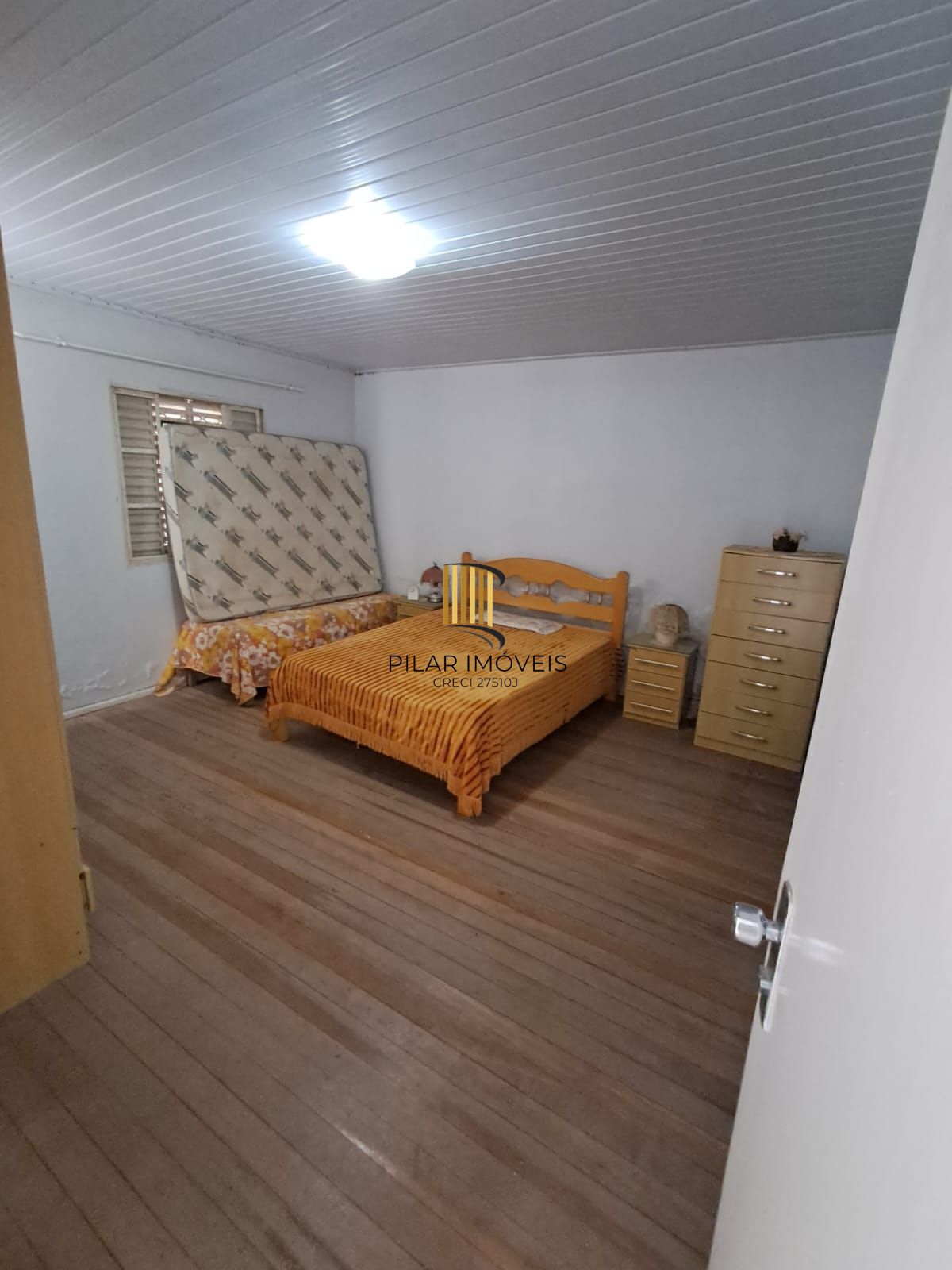Sítio à Venda com 1390m² e 3 dormitórios,sendo 1 suíte, por R$ 198.000