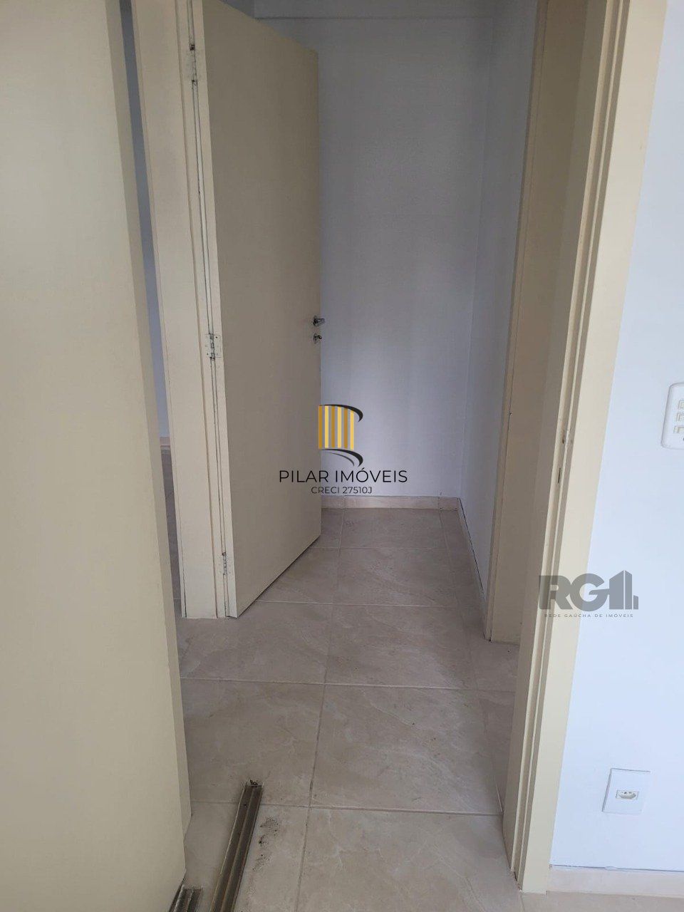 Apartamento ,1 quarto,à venda , localizado na Avenida Protásio Alves