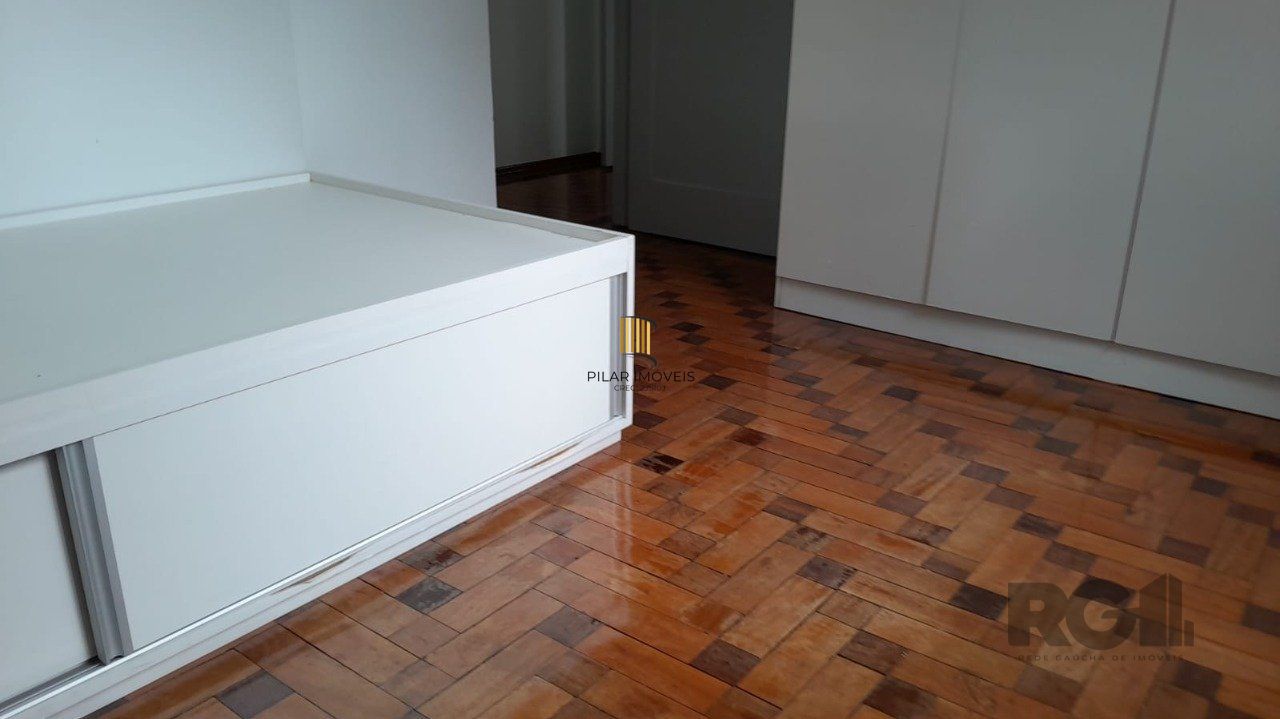 Apartamento,2 quartos,na Salgado Filho,fundos e silencioso