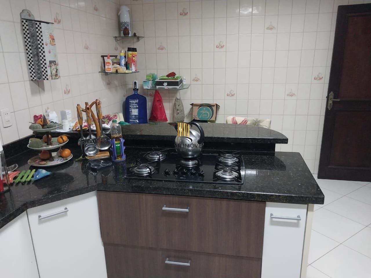 Casa ampla 5 D E 4 Banheiros, 2 vagas - Sta Tereza - Porto Alegre