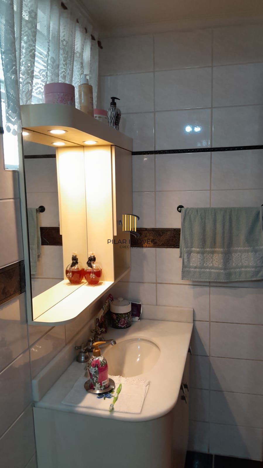 Apartamento 2 dormitórios,andar alto,Cidade Baixa,próximo a Redenção e  Centro