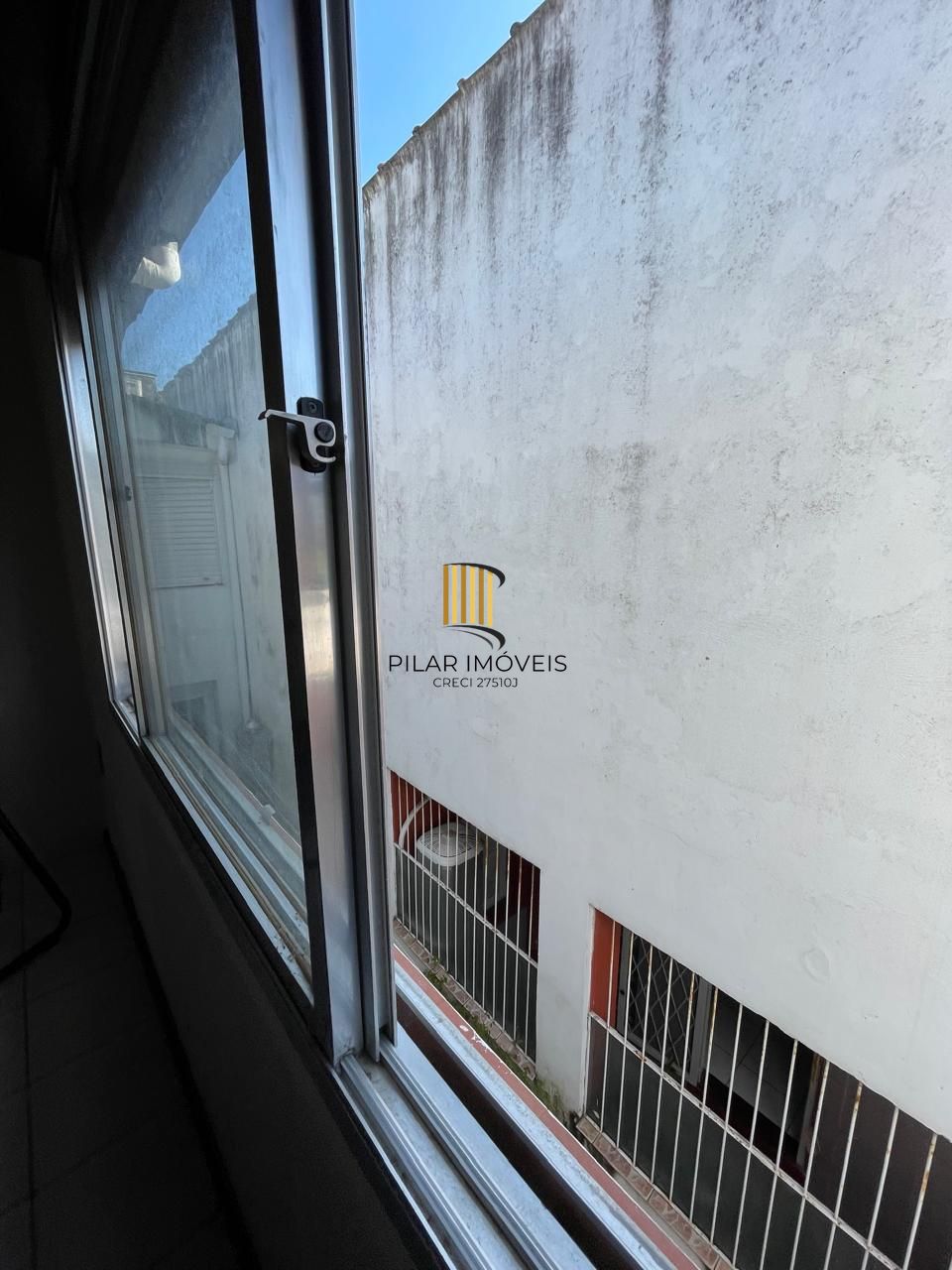 Casa 5 dormitórios no bairro Partenon