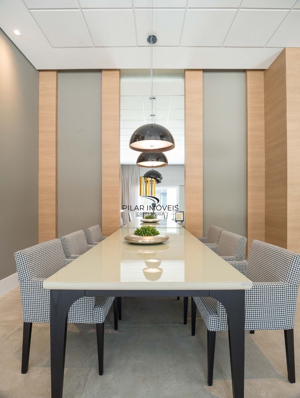 Apartamento para Venda - 307.61m², 3 dormitórios, sendo 3 suites, 4 vagas - Jardim Europa