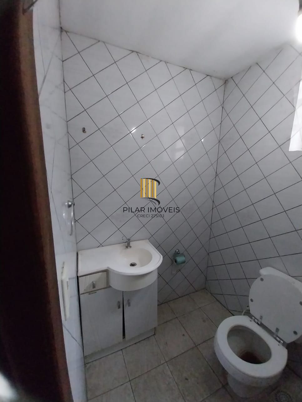 Casa ampla 5 D E 4 Banheiros, 2 vagas - Sta Tereza - Porto Alegre