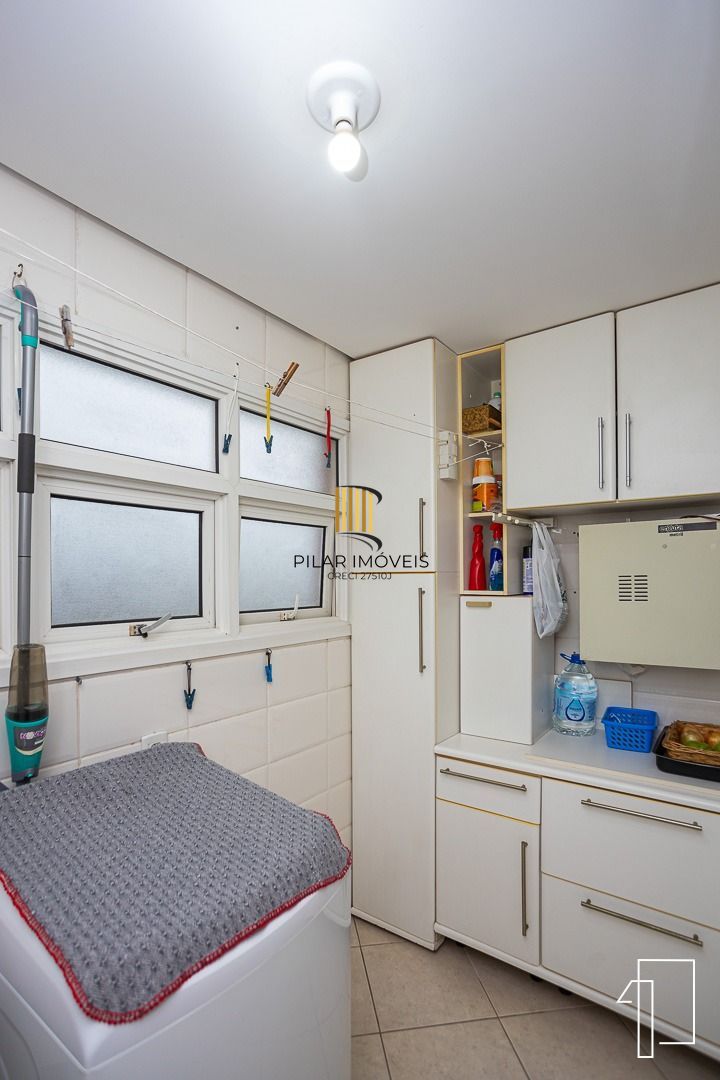 Excelente Apto 3D, 1 suíte, Closet, 1 vaga, Centro. São Leopoldo