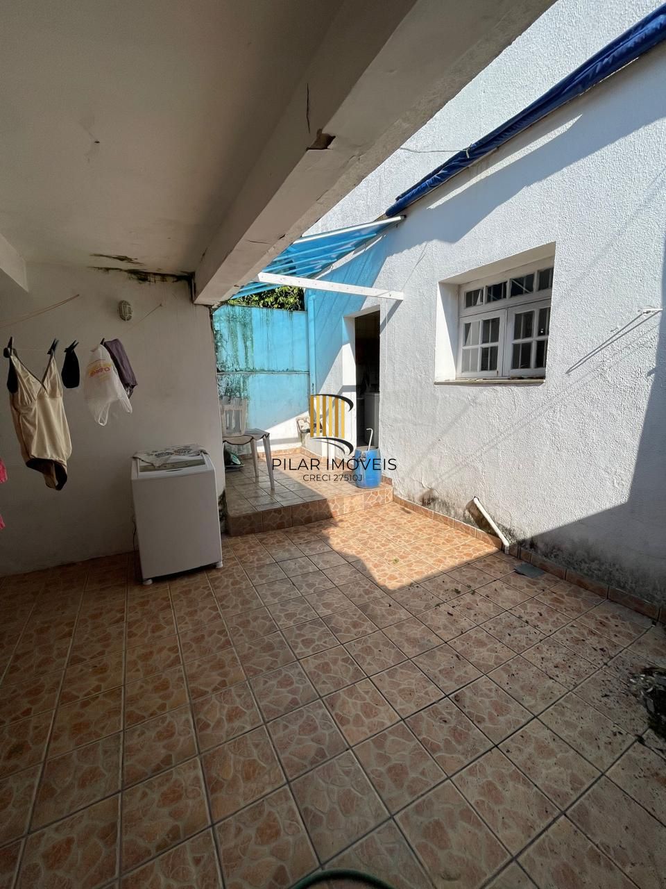 Casa 5 dormitórios no bairro Partenon