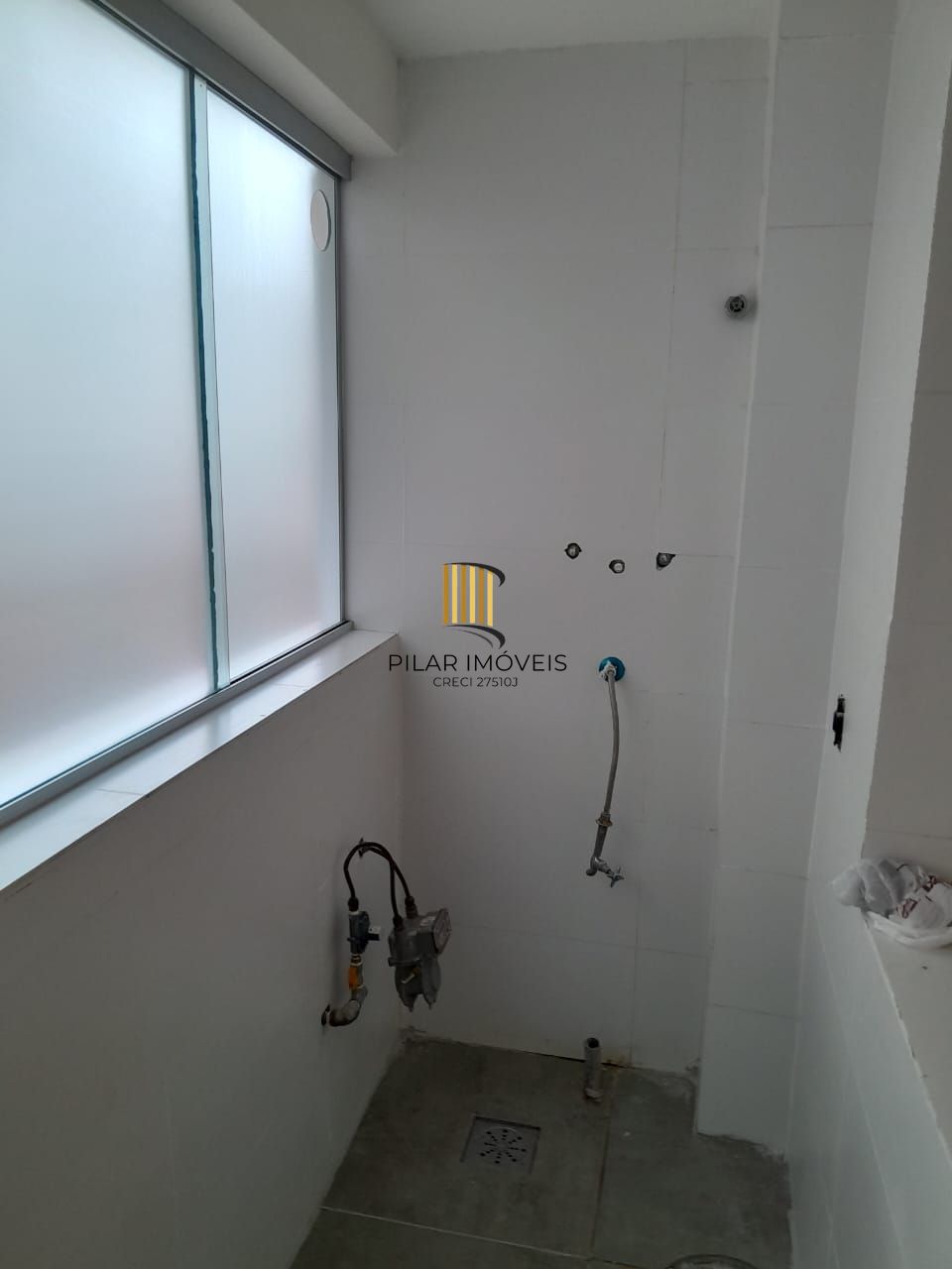 Ótimo apartamento,2 quartos, totalmente reformado, 2boxes escriturados