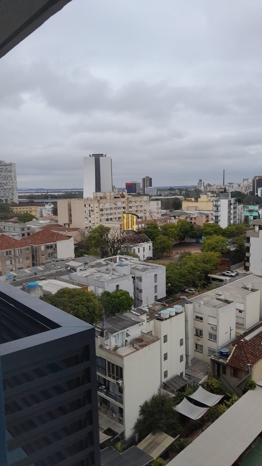 Apartamento novo,2 quartos,andar alto,box,na Cidade baixa e com Infra