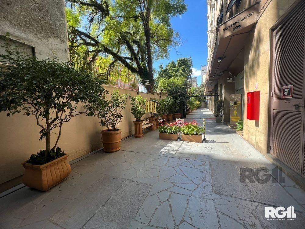 Apartamento 1 dormitório,andar alto,na Coronel Genuíno,com box