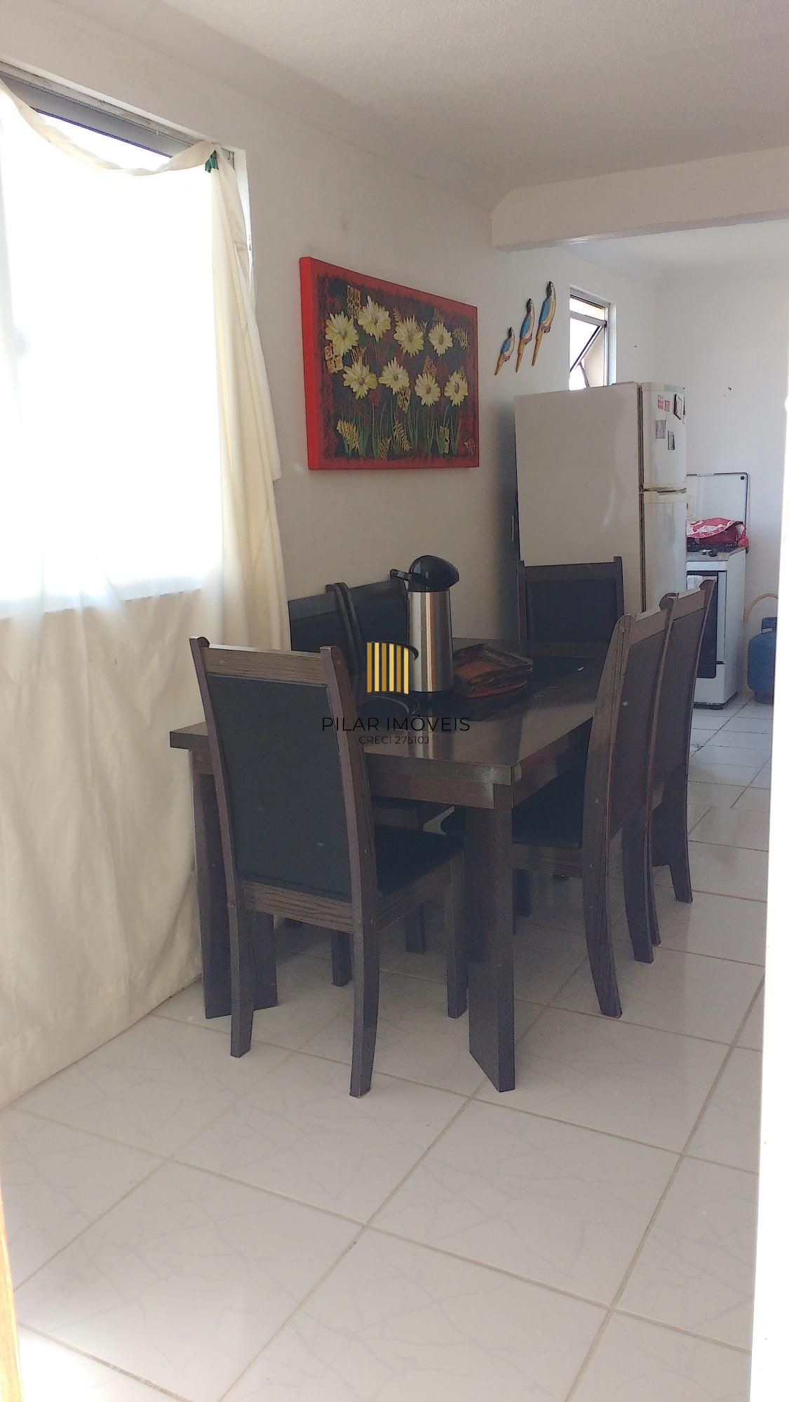 Apartamento com vaga coberta