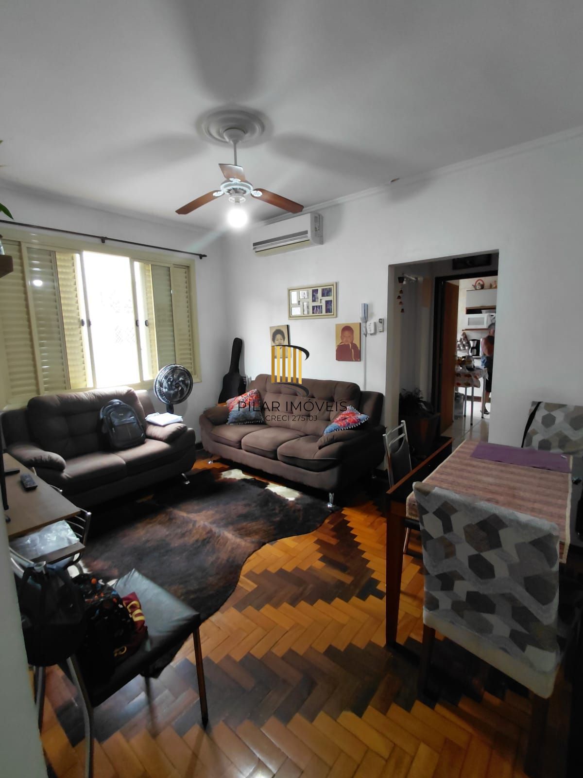 Apartamento 2 dormitórios no bairro Azenha