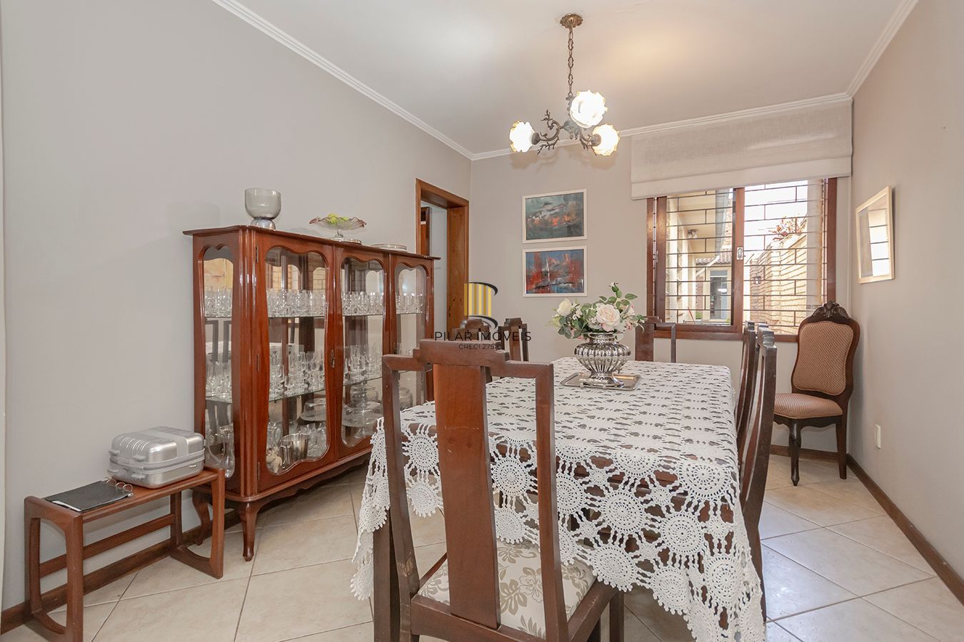 Bela residência,mobiliada e ampla com 222 M2 à venda com EXCLUSIVIDADE !