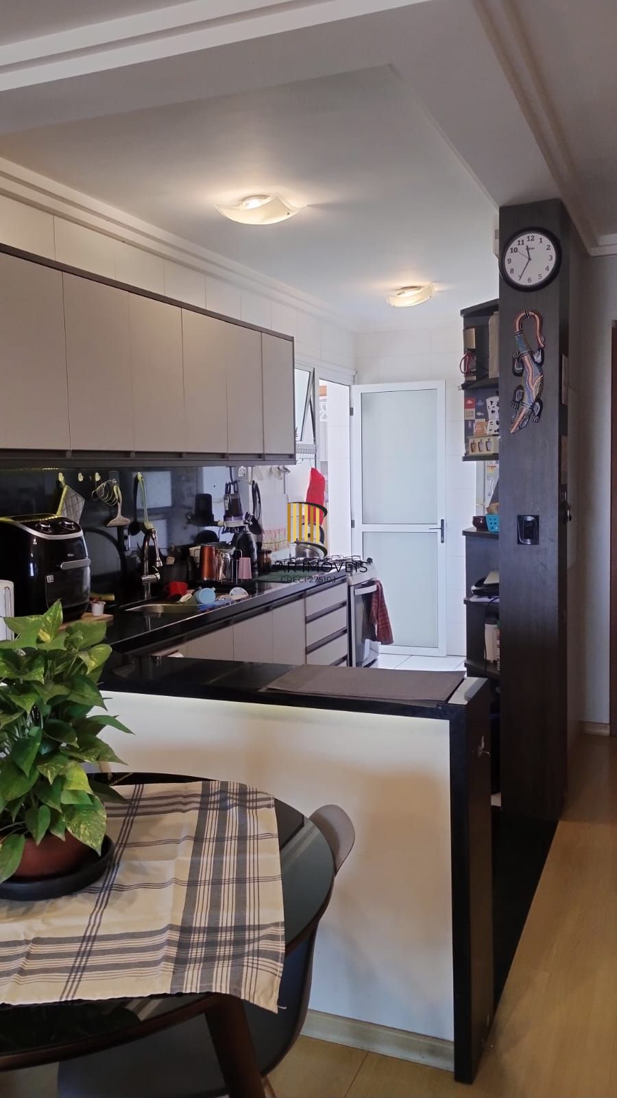 EXCELENTE, ApTº 3 Dormitórios, 1 Suíte, 2 vagas, no centro, São Leopoldo. Preço Baixo